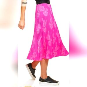 DKNY Women's Logo Waistband Easy Printed Sportswear Skirt.